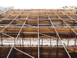 brown concrete building