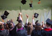 photography of people graduating