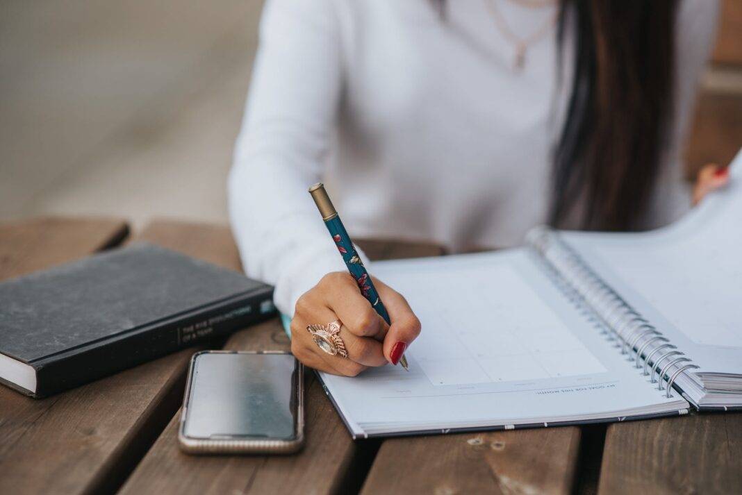 Certified Hazardous Materials Manager (CHMM) HSE STUDY GUIDE Certified Hazardous Materials Manager (CHMM) HSE STUDY GUIDE