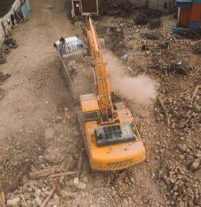 a heavy equipment used in excavation