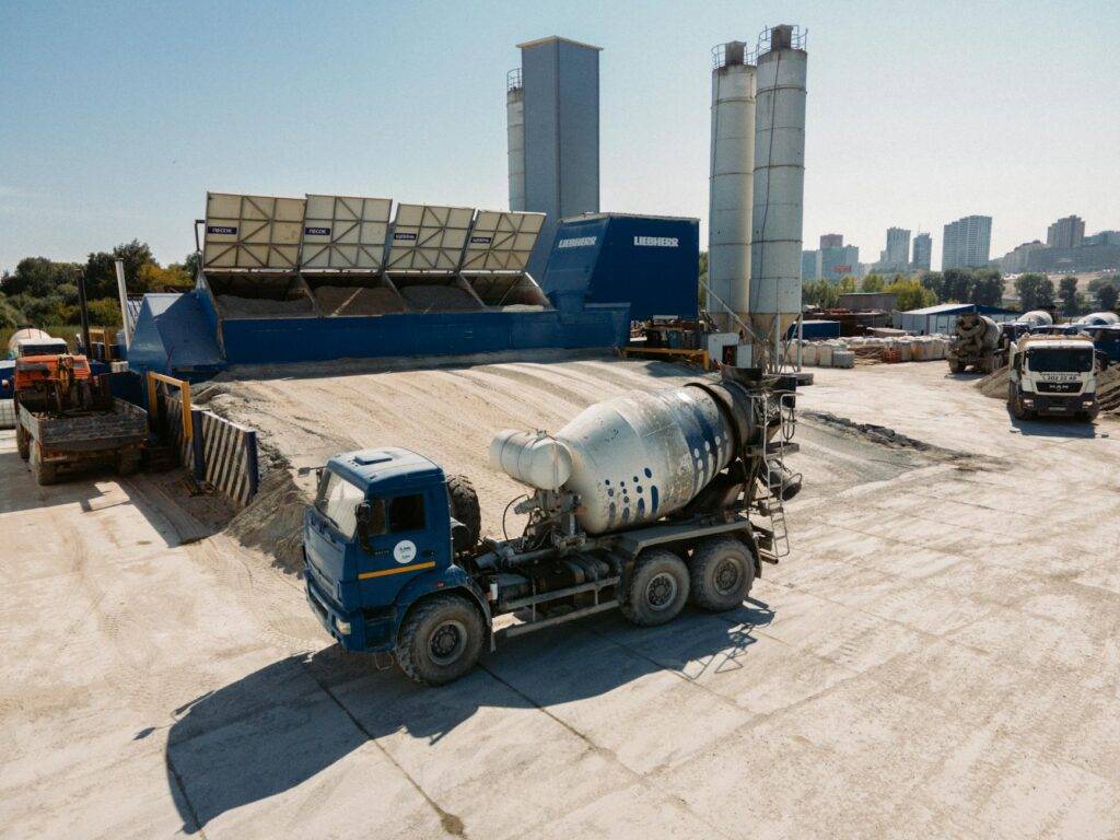 Batching Plant Hazards and Precautions | Free Download PPT - HSE STUDY ...
