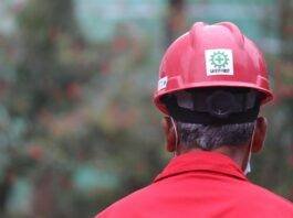 a person wearing a helmet