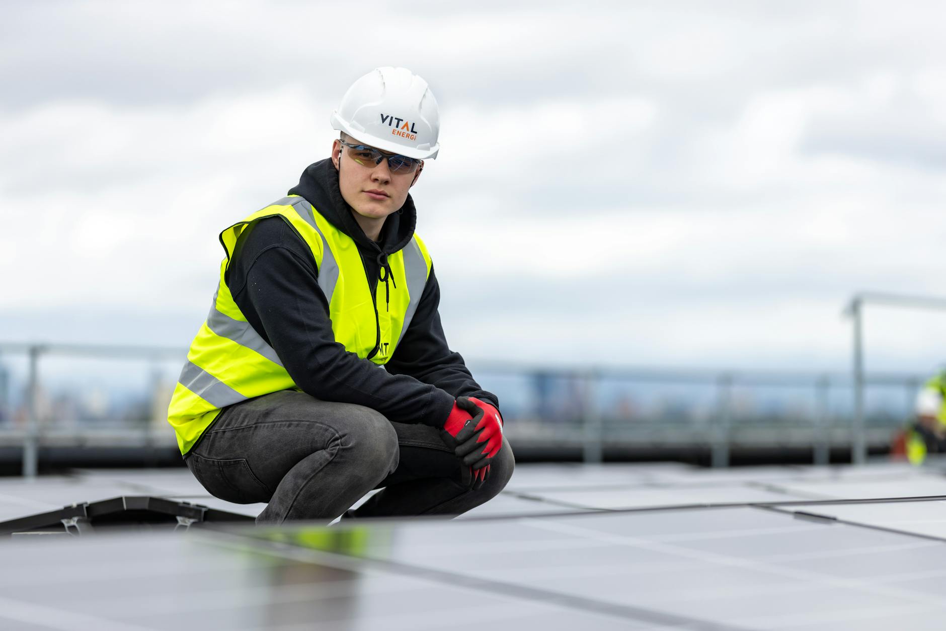 Day in the Life of a Safety Officer: On-Site Photos and Real Scenarios